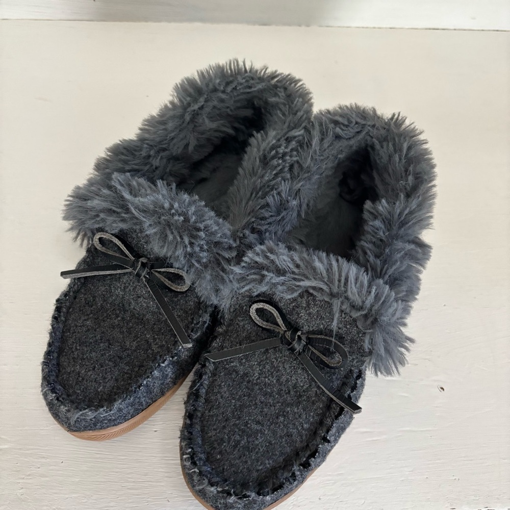 J. Crew Factory Charcoal Women's Slippers 6